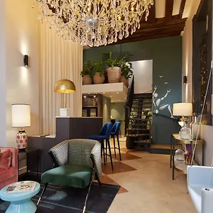 Ecole Hotel Paris