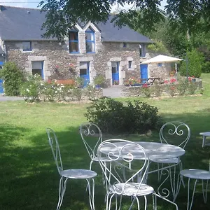 La Touche D'en Bas Couette-café Plouguenast-Langast
