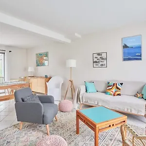 Ker Lys - Grande Maison Avec 4 Et Jardin - 700 M De La Hébergement de vacances Dinard